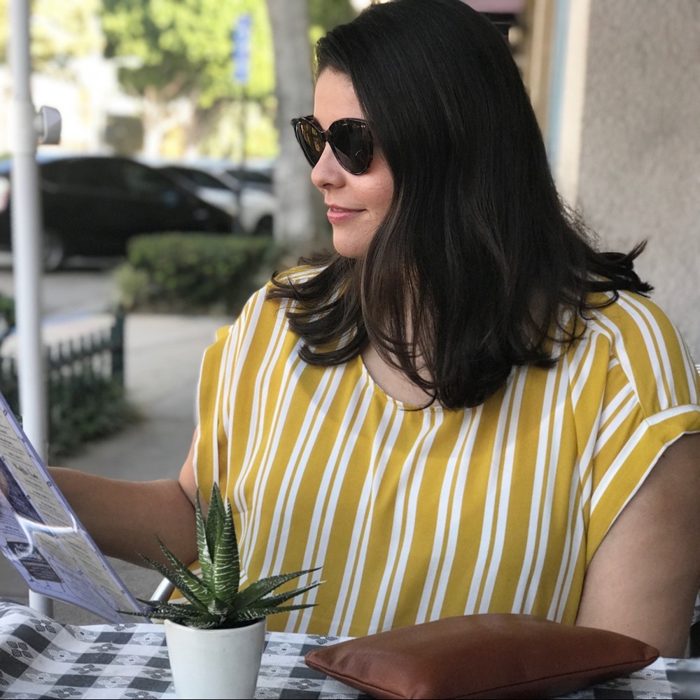 Meet your Posher, Yesica